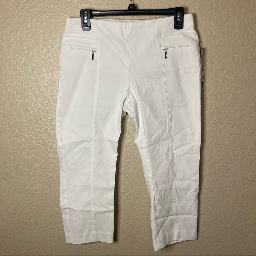 Alfani Bright White Capri Pants Front Silver Touch zipper accent Stretch Capris